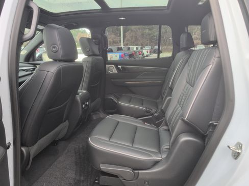 New 2026 Buick Enclave Avenir w/ Super Cruise Package image 31