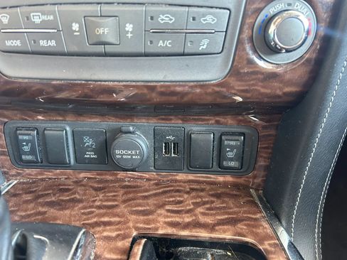 Used 2019 Nissan Armada SL w/ Premium Package AWD/4WD image 25
