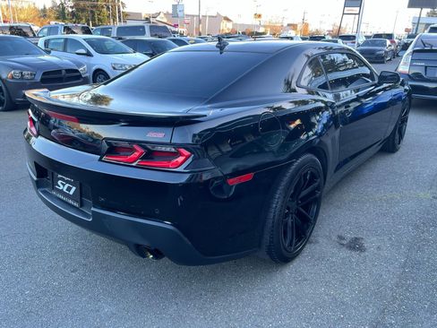 Used 2015 Chevrolet Camaro SS w/ RS Package RWD image 5