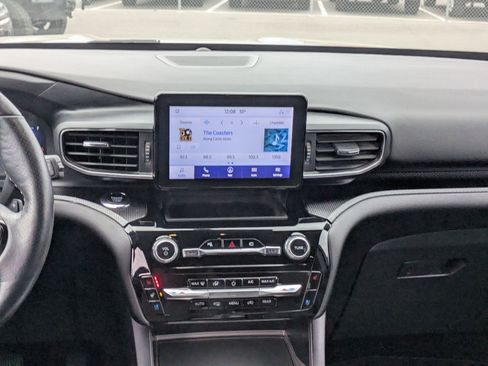 Used 2022 Ford Explorer ST w/ Equipment Group 401A image 16