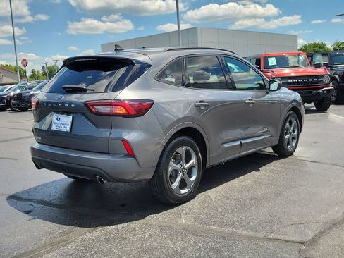 Certified 2023 Ford Escape ST-Line w/ Tech Pack #1 FWD image 4