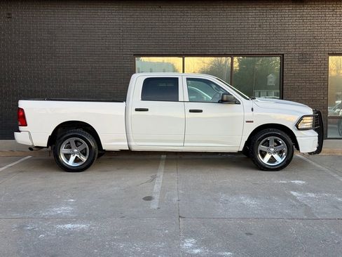 Used 2015 RAM 1500 Tradesman image 11