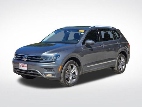 Used 2019 Volkswagen Tiguan SEL Premium AWD/4WD image 2