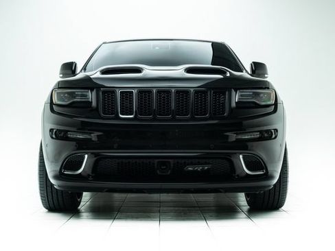 Used 2015 Jeep Grand Cherokee SRT w/ Trailer Tow Group IV AWD/4WD image 6