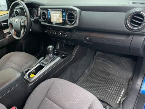 Used 2016 Toyota Tacoma TRD Off-Road w/ Towing Package image 21