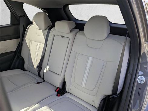 New 2026 Hyundai Tucson SEL FWD image 18