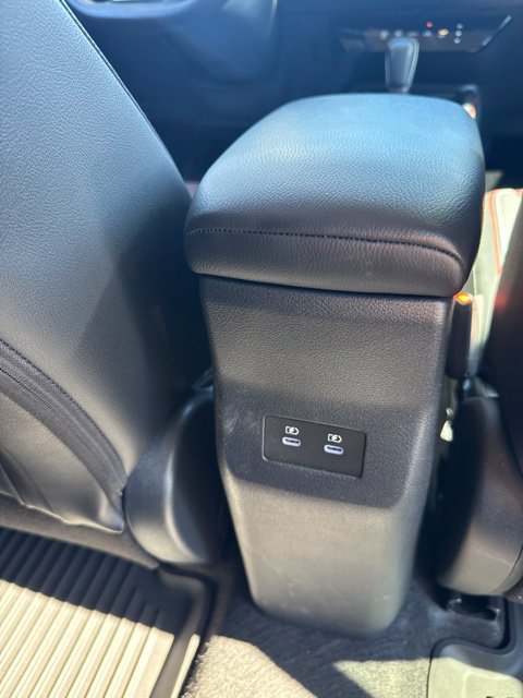 Certified 2025 Nissan Kicks SR AWD/4WD image 18