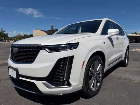 Certified 2024 Cadillac XT6 Premium Luxury w/ Platinum Package AWD/4WD image 1