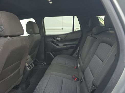 Used 2026 Chevrolet Equinox LT FWD image 17