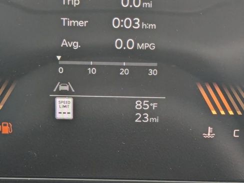 New 2027 Kia Carnival EX FWD image 30
