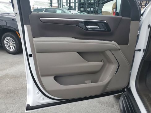 New 2026 Chevrolet Suburban LS RWD image 20