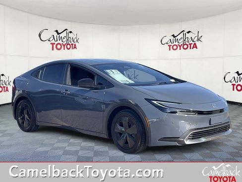 New 2026 Toyota Prius Plug-In Hybrid image 1