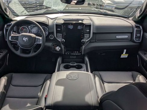 New 2026 RAM 1500 Laramie AWD/4WD image 14