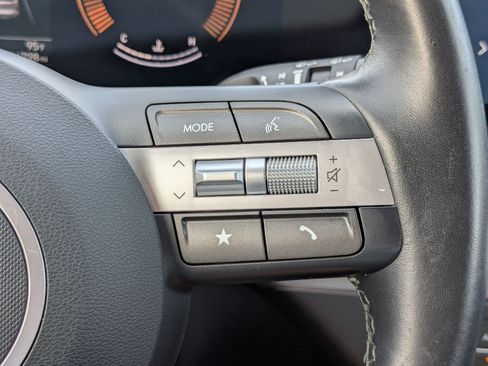 Used 2025 Hyundai Kona SEL AWD/4WD image 20