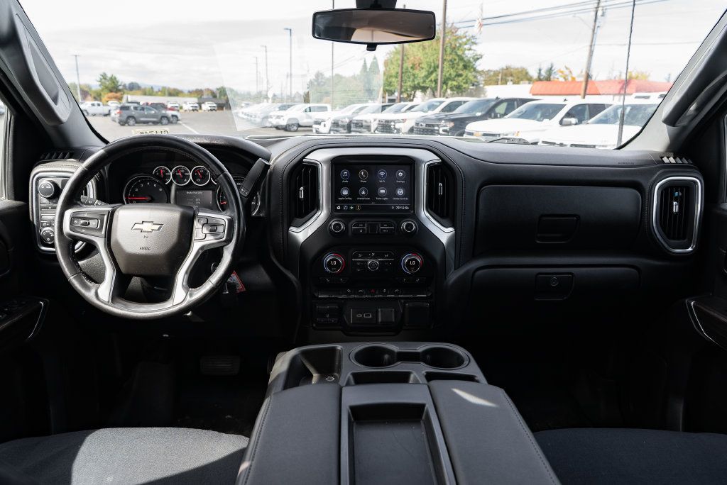 Used 2020 Chevrolet Silverado 3500 LT w/ Fleet Comfort Package AWD/4WD image 10