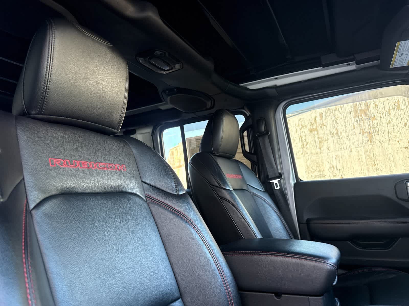 Used 2020 Jeep Wrangler Unlimited Rubicon AWD/4WD image 17