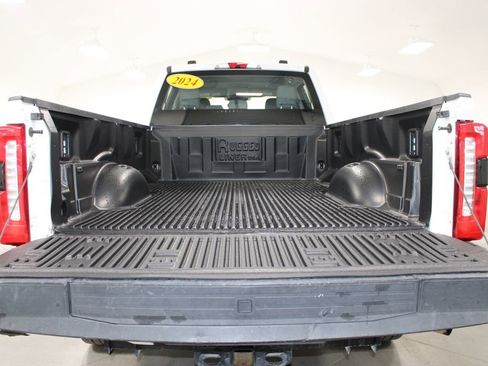 Used 2024 Ford F250 XL w/ STX Appearance Package AWD/4WD image 11