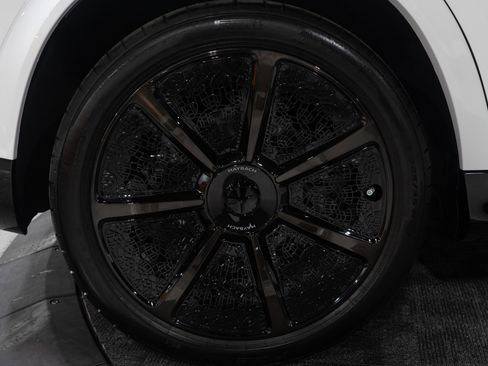 Used 2026 Mercedes-Benz Maybach GLS 600 4MATIC image 31