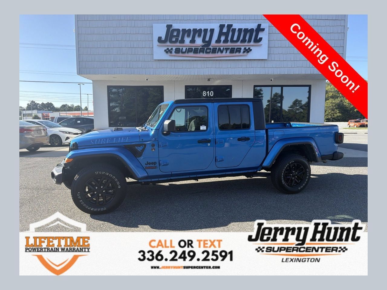 Used 2022 Jeep Gladiator Sport AWD/4WD image 1