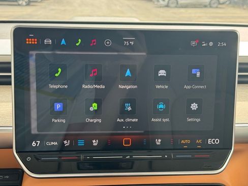 New 2025 Volkswagen ID. Buzz 1st Edition image 38