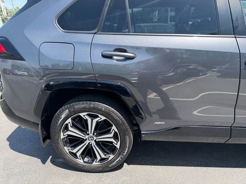 Used 2022 Toyota RAV4 XSE w/ Weather Package AWD/4WD image 4