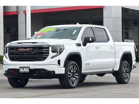 Used 2023 GMC Sierra 1500 AT4 w/ AT4 Premium Package AWD/4WD image 8
