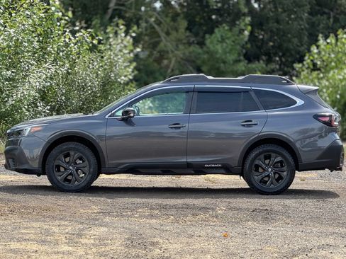 Used 2020 Subaru Outback Onyx Edition XT AWD/4WD image 4