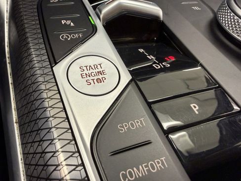 Used 2023 BMW 330i xDrive Sedan w/ M Sport Package image 32