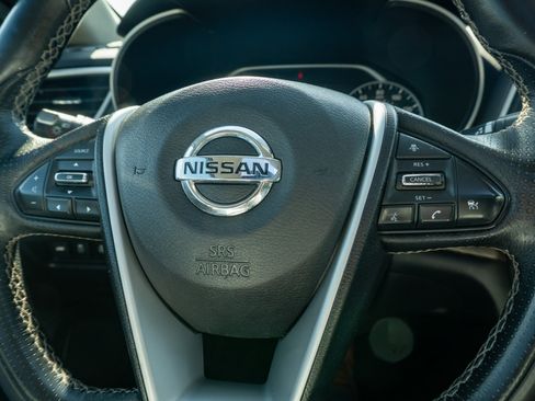 Used 2017 Nissan Maxima Platinum FWD image 30