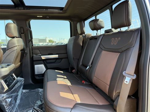 New 2026 Ford F350 King Ranch w/ FX4 Off-Road Package image 43
