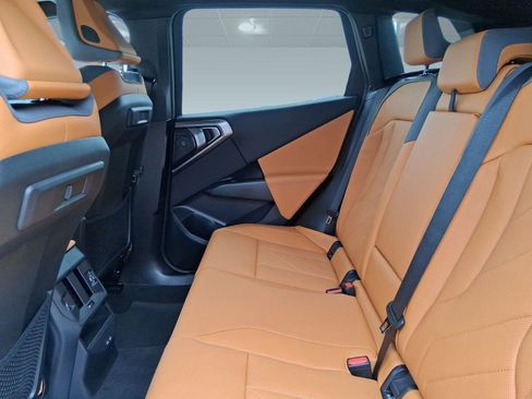 Used 2026 BMW X3 xDrive30 w/ Convenience Package image 28