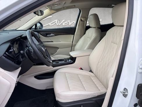 Used 2022 Buick Envision Avenir w/ Technology Package II image 19