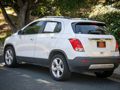Used 2015 Chevrolet Trax LTZ FWD image 6