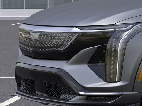 New 2026 Cadillac Optiq V image 13