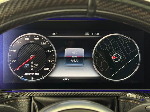 Used 2021 Mercedes-Benz G 63 AMG 4MATIC w/ G Manufaktur Interior Package image 23