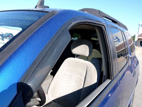 Used 2006 GMC Envoy XL SLE image 44