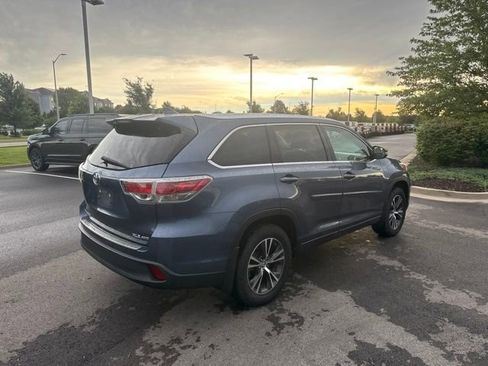 Used 2016 Toyota Highlander XLE w/ Protection Package #3 AWD/4WD image 7