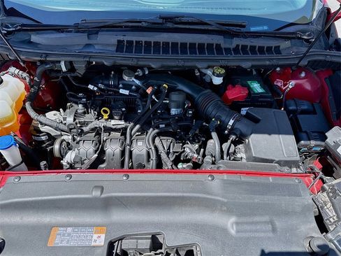 Used 2022 Ford Edge ST-Line image 31