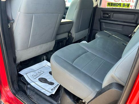 Used 2014 RAM 3500 ST w/ ST Popular Equipment Group image 9