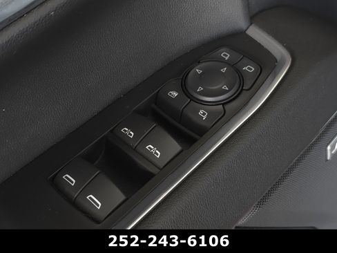 Used 2023 GMC Sierra 1500 SLT w/ SLT Premium Package AWD/4WD image 25