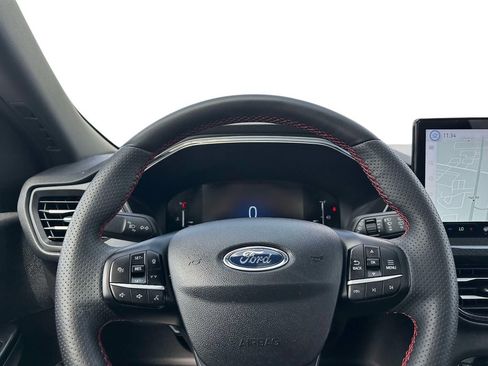 Certified 2024 Ford Escape ST-Line w/ Tech Pack #1 AWD/4WD image 18