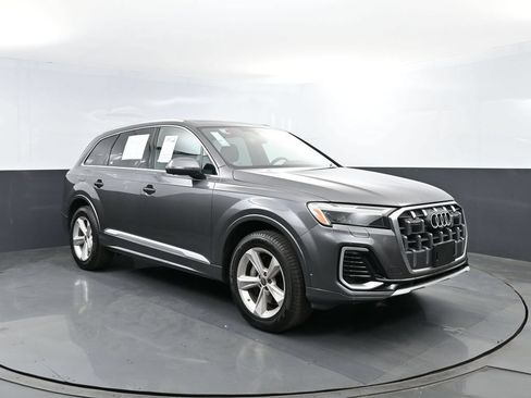 Used 2025 Audi Q7 2.0T Premium AWD/4WD image 3