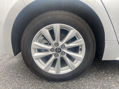 Used 2024 Toyota Corolla SE image 24