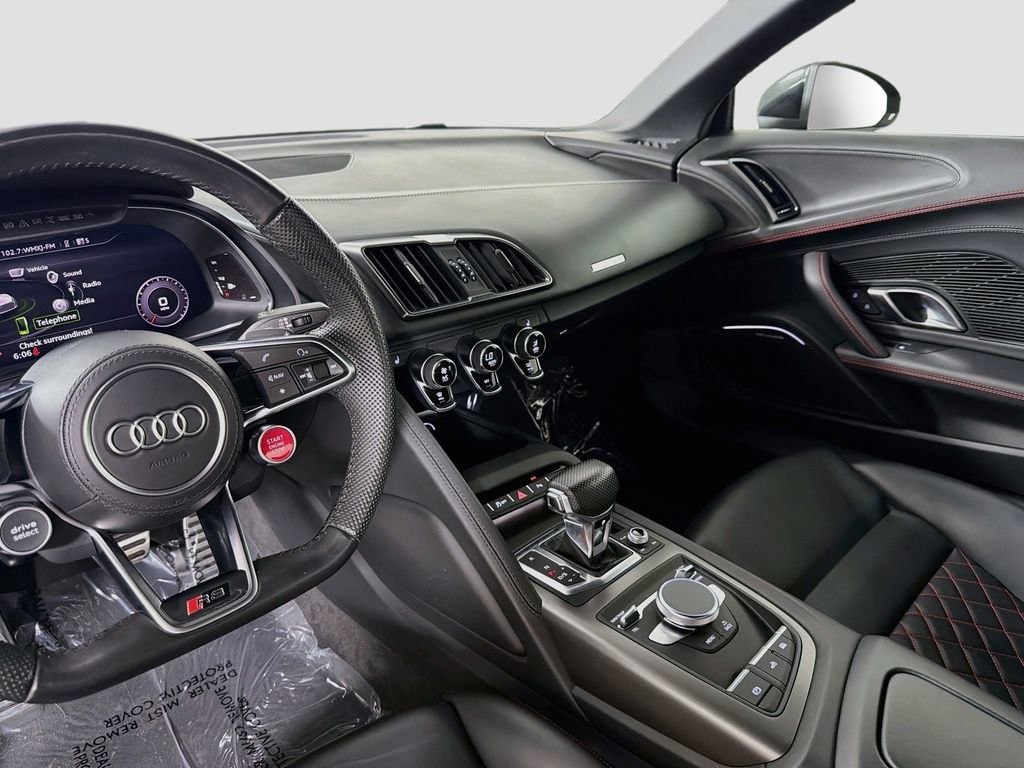 Used 2023 Audi R8 V10 performance RWD image 21