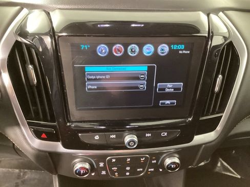 Used 2019 Chevrolet Traverse LT w/ LT Premium Package FWD image 20