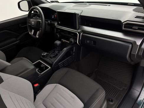 Used 2025 Toyota 4Runner TRD Off-Road AWD/4WD image 13
