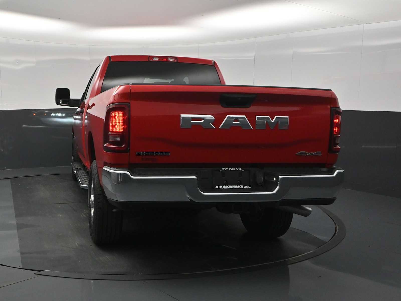 Used 2026 RAM 2500 Big Horn AWD/4WD image 6
