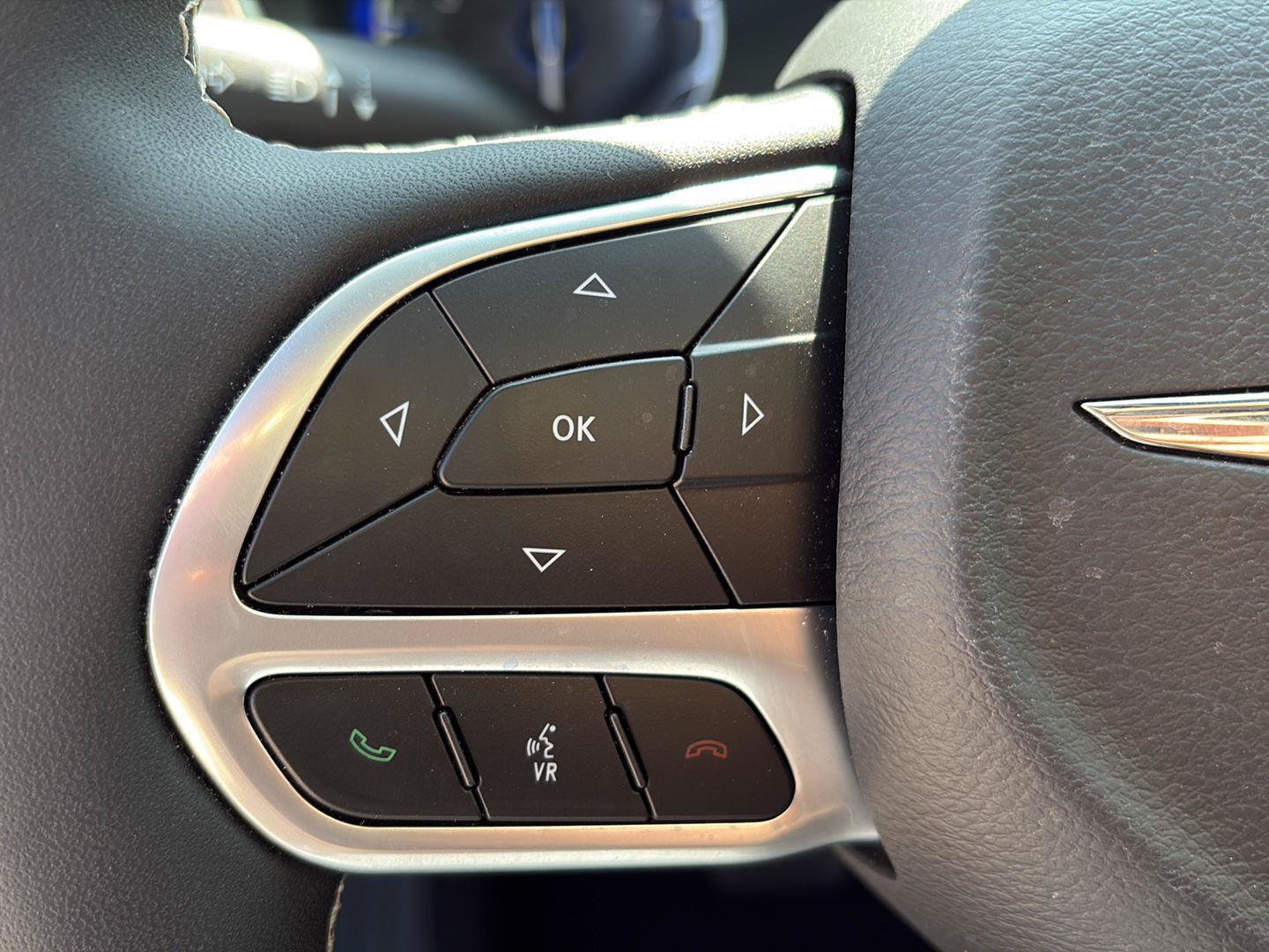 Used 2026 Chrysler Pacifica Limited AWD/4WD image 13