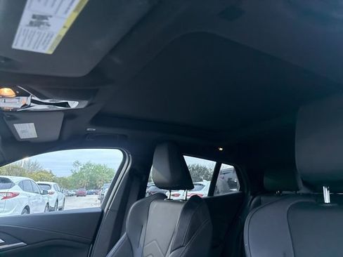 Used 2025 BMW X2 xDrive28i image 7