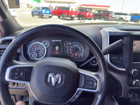 Used 2024 RAM 2500 Big Horn w/ Off Road Package AWD/4WD image 8